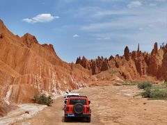 -天山神秘大峡谷