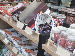 零售区-光头卤(光谷创业街店)