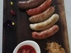 -马克西姆俄罗斯餐厅(通亚街店)