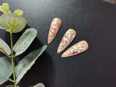 -群丽化妆摄影美甲纹绣培训学校