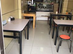 大堂-宝光熏肉鞋底火烧(新街口店)