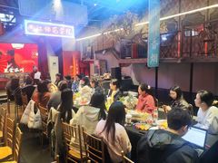 -里堂派对·独栋团建聚会小院轰趴馆(三圣乡店)
