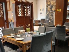 -黔蘑菇四季餐厅(观山湖店)