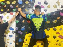 -问山MountQuest攀岩馆