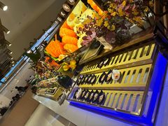 -享遇.锅姥姥牛排海鲜自助(小寨店)