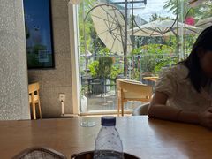 -奈雪的茶(大梅沙8号仓店)