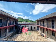 -清风小镇闯关东影视基地