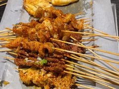 -卞二小串·鹤岗烧烤·坑烤(永定路店)