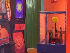 -不可思议减压馆·解压博物馆·摔碗发泄·团建定制