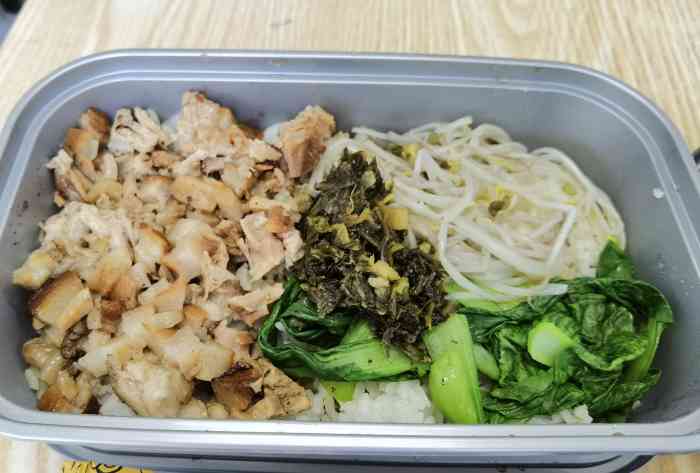 鲁桂芬剁椒拌饭鲜食记(观音桥店)