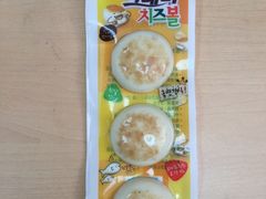 -全家便利店(襄阳南路店)