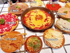 -贰回巷火锅馆(钟楼店)