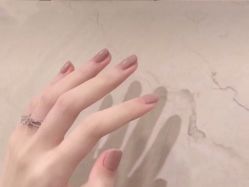 -悦指间美甲美睫