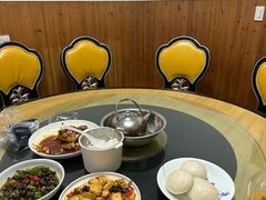 -芦茨金富饭庄·25年老字号·专做稻草鸡
