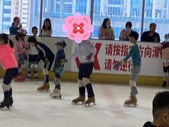-冠军冰场CHAMPION RINK(百联又一城店)
