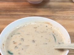 -云南大锅豆浆店
