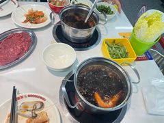 -喜歪歪·平价海鲜市场小火锅(龙阳广场店)