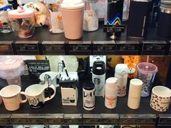 零售区-星巴克(南京大世界店)