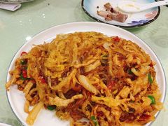酸菜肉丝粉-排骨王·三十年本地老菜馆
