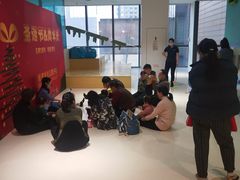 -爱睿思儿童早教亲子游泳(万象城店)