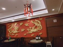 -梅龙镇酒家(南京西路总店)