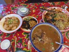 -闯关东东北农家菜(崂山石老人店)