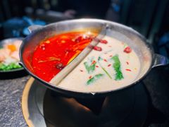 胡椒猪肚鸡汤底-湊湊火锅·茶憩(新中关购物中心店)