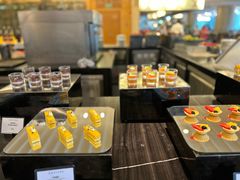 -圣丰索菲特·2 On 988 Café 自助餐厅