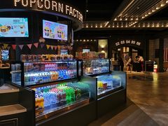 -CGV影城(滨江天街IMAX店)