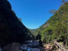 -鄣山大峡谷