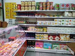 零售区-桂香村(护国寺店)