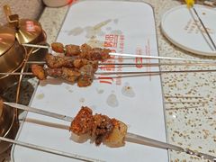 -小董哥烤串·爆汁大油边(故宫店)