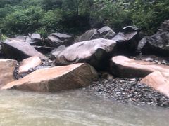 景点-雅鲁激流探险漂流