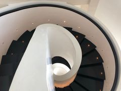 -瑰丽酒店·海吧·天际下午茶·现场DJ·天台酒吧