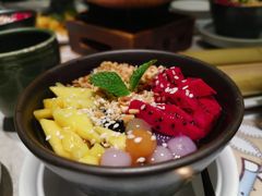 五彩冰粉-云海肴·汽锅鸡·云南菜(高德置地店)