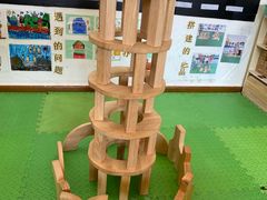 -红黄蓝幼儿园(颐东苑店)