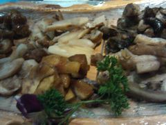 -滇釜火锅·能喝汤的火锅(车公庄店)