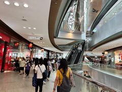 -东荟城名店仓
