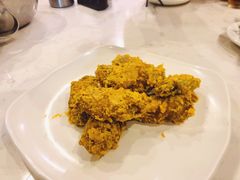 咸蛋黄鸡中翼-吉源大排档·鱼生·海鲜(烧烤彩印厂店)