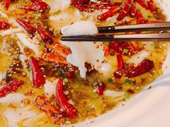 老坛酸菜鲈鱼-江渔儿酸菜鱼(万科东荟城店)