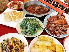 -聚首堂·特色小吃·肘子(什刹海德胜门店)