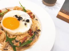 -丽莎沙拉轻食餐厅(国贸店)