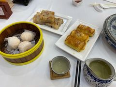 金鼎鮮味虾饺皇-广州酒家(文昌总店)