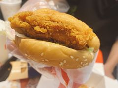 -麦当劳(杭州三花国际店)