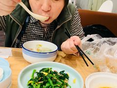 -宏状元现熬粥·京味菜(黄寺大街店)