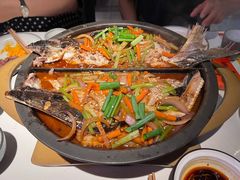 -鸣记脆皮烤鱼·海鲜烤鱼(三八广场店)