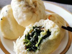 香菇青菜包-李与白包子铺(桐梓林店)