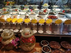 -鱼窝棚柴火铁锅炖(富山屯店)