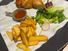 -JINNS锦时 steak&pizza(浸信会礼拜堂旧址店)