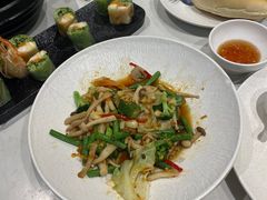 -美奈小馆·越南料理(中航城君尚购物中心店)